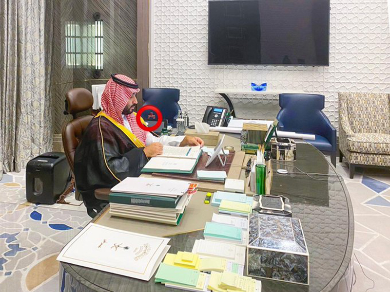 عطر محمد بن سلمان ينفد من المتاجر بعد ظهوره في صورة لولي العهد